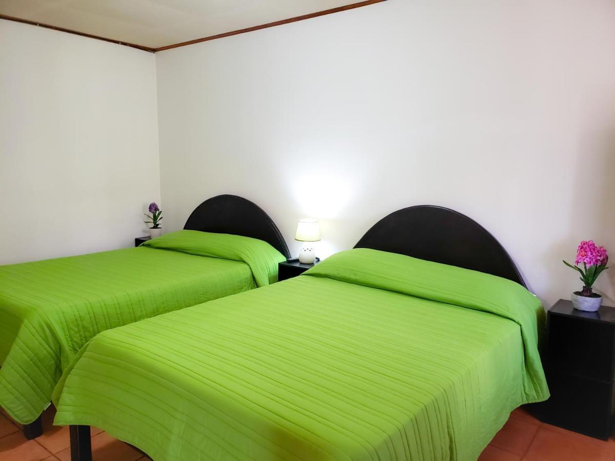 Hotel Santa Fe B&B モンテベルデ エクステリア 写真